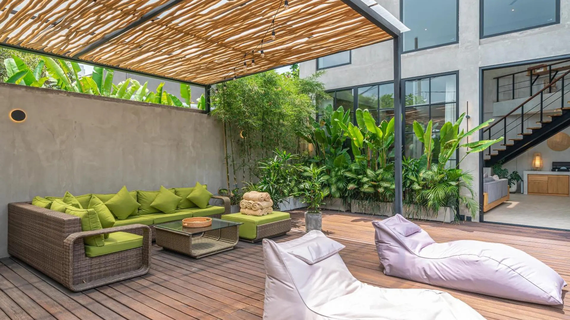 Zenloft - Impressive 4Br Villa Close To The Beach Canggu  Canggu (Bali)