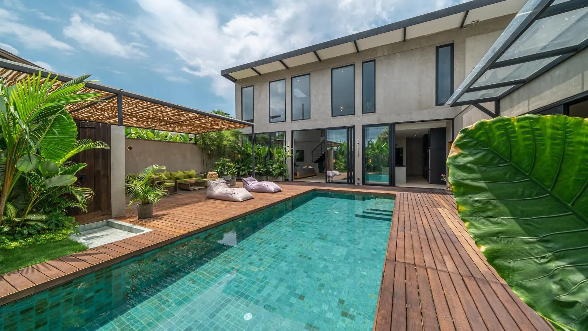 Zenloft - Impressive 4Br Villa Close To The Beach Canggu