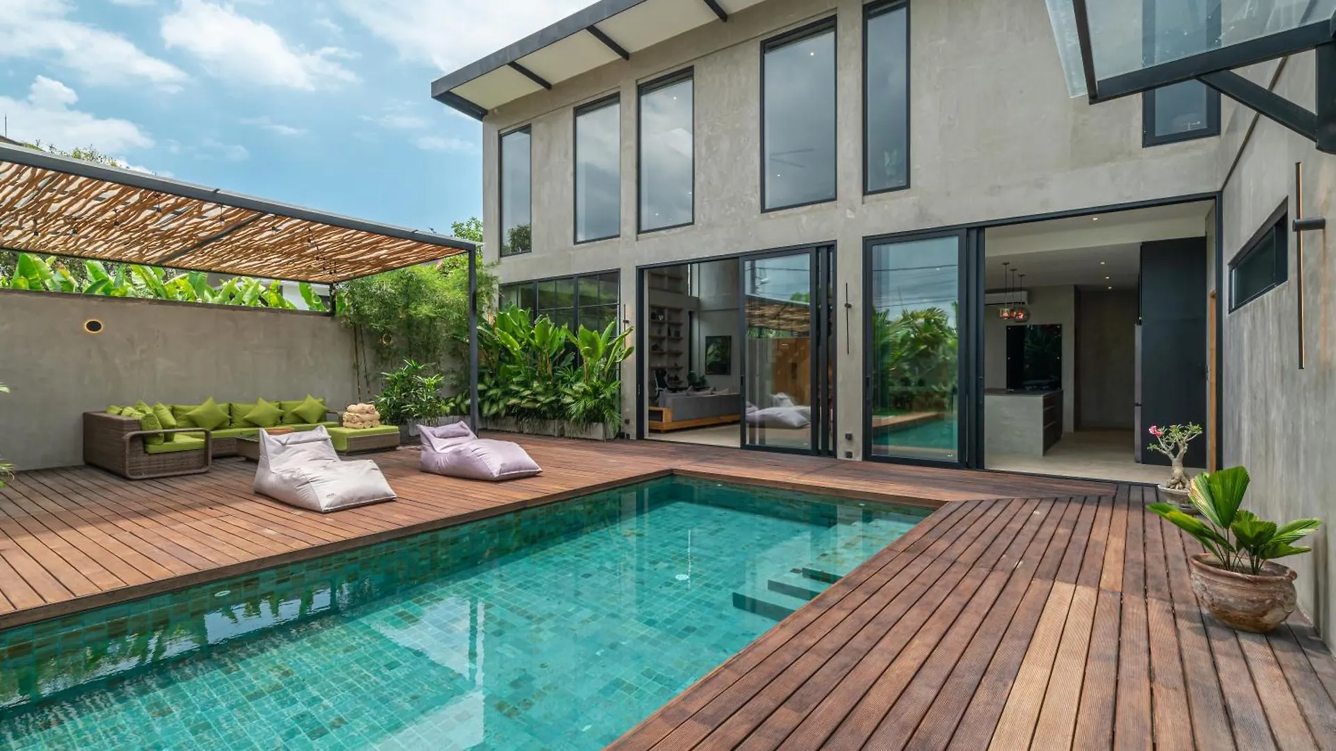 Zenloft - Impressive 4Br Villa Close To The Beach Canggu  0*, Canggu (Bali)