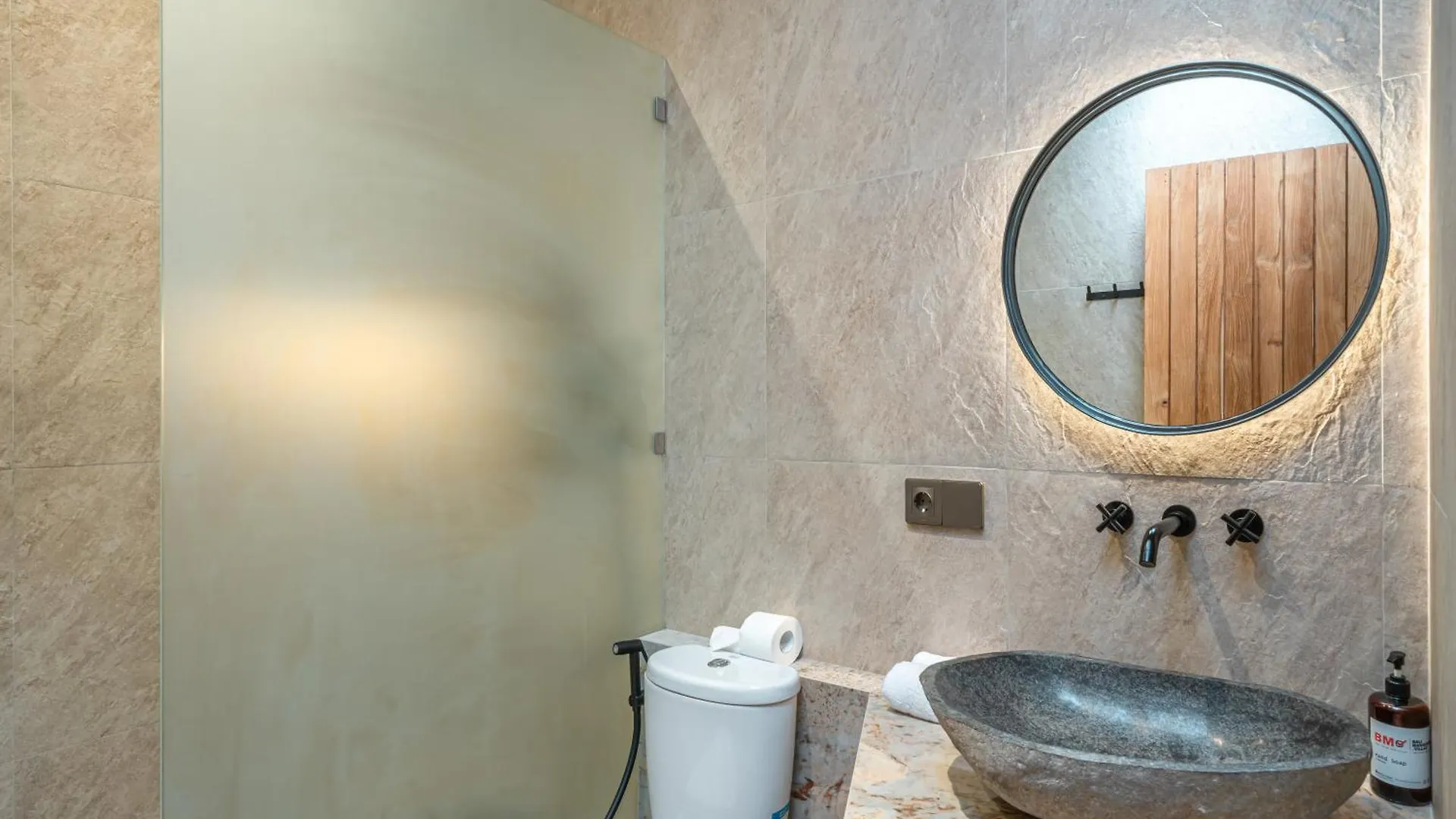 Zenloft - Impressive 4Br Villa Close To The Beach Canggu  0*, Canggu (Bali) Indonesia