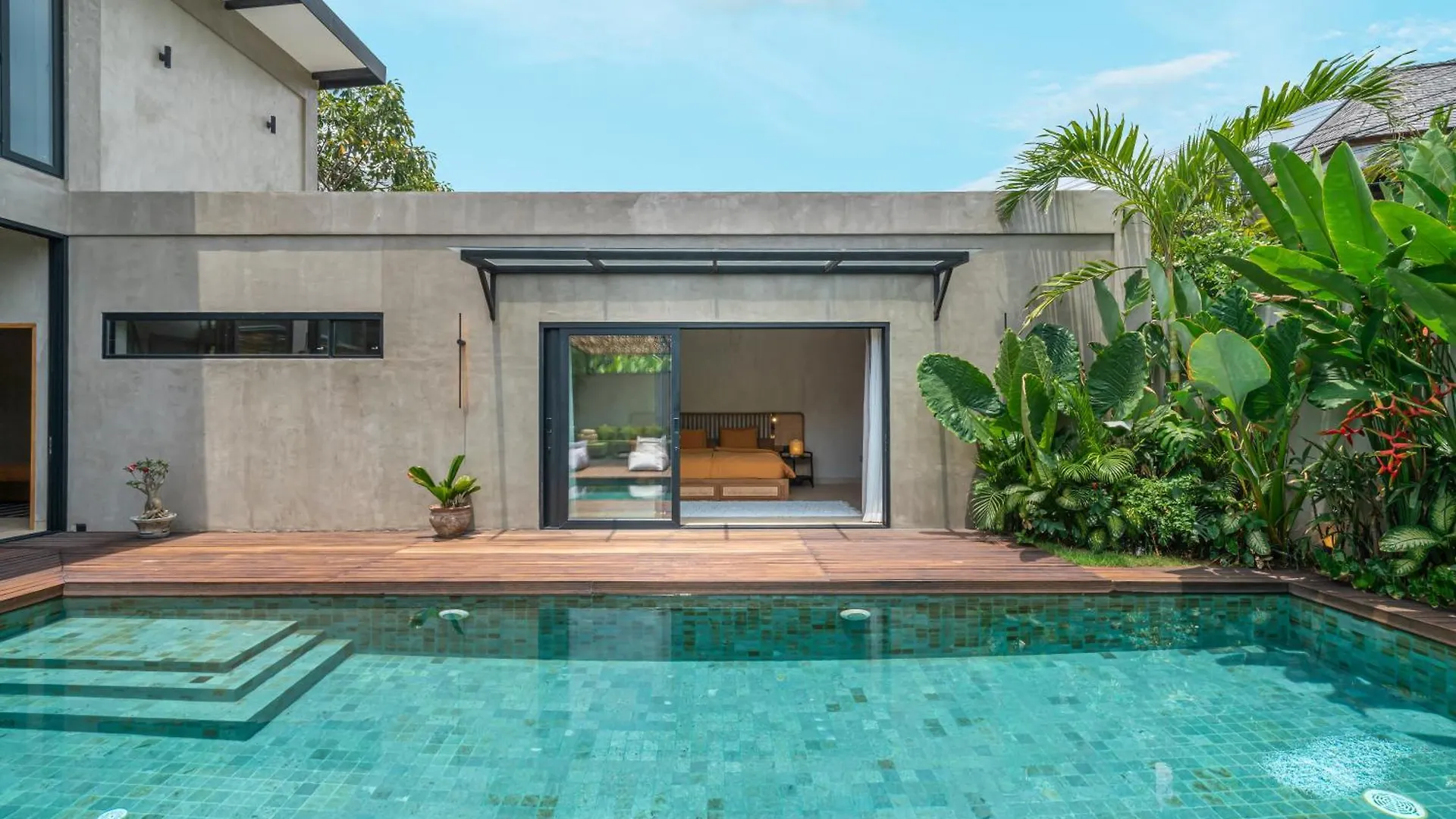 Zenloft - Impressive 4Br Villa Close To The Beach Canggu  Canggu (Bali)