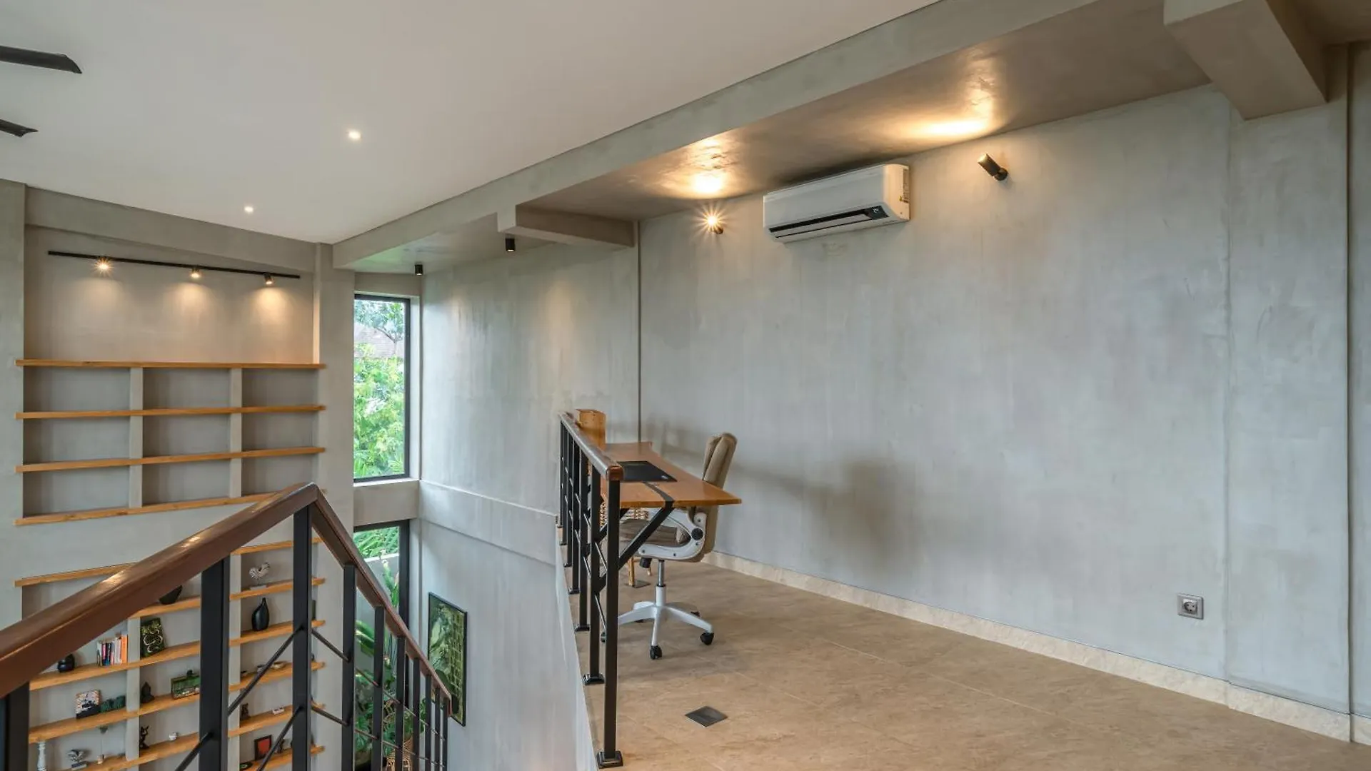 Zenloft - Impressive 4Br Villa Close To The Beach Canggu  Canggu (Bali)