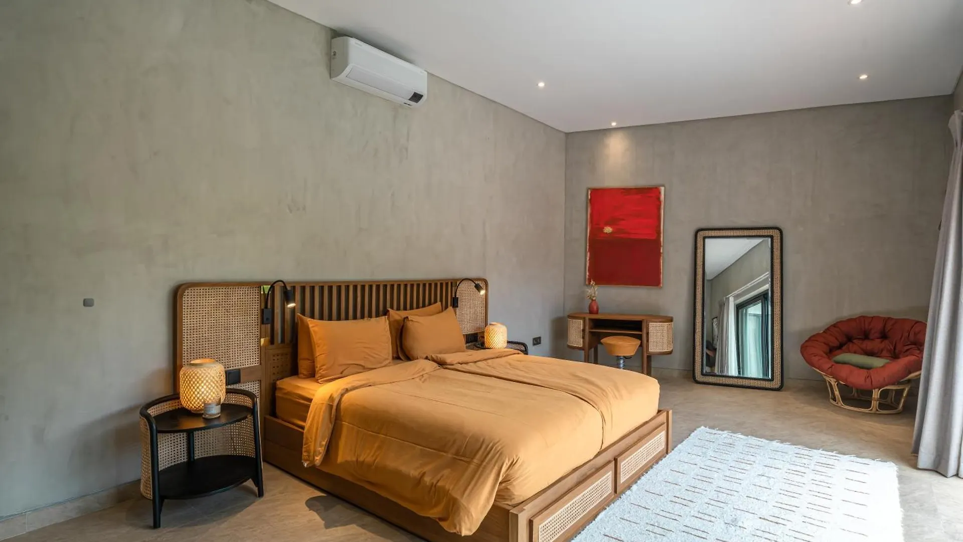 Zenloft - Impressive 4Br Villa Close To The Beach Canggu
